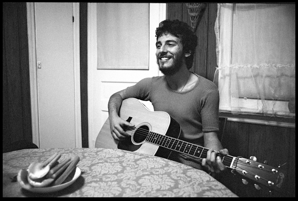 Bruce Springsteen w/ celery F31